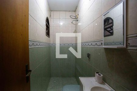 Banheiro 1 de casa para alugar com 3 quartos, 180m² em Conceição, Diadema