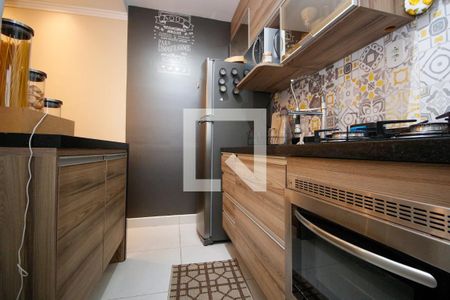 Cozinha de apartamento para alugar com 2 quartos, 58m² em Jardim Monte Alegre, Taboão da Serra