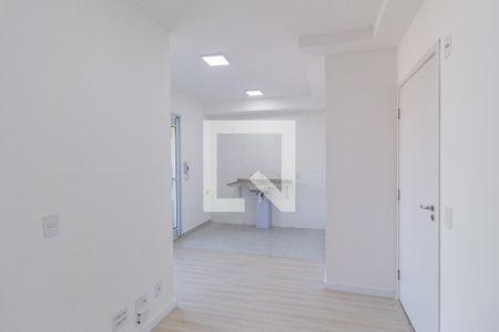 Sala de apartamento para alugar com 2 quartos, 37m² em Jardim Copiuva, Carapicuíba