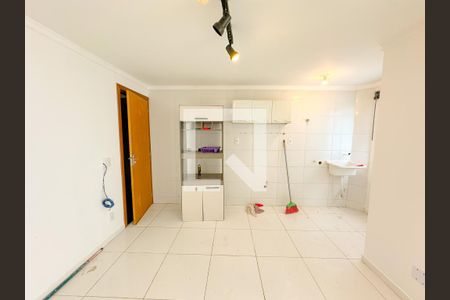 Sala/Cozinha de apartamento para alugar com 2 quartos, 55m² em Ingleses do Rio Vermelho, Florianópolis