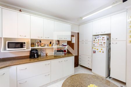 Apartamento para alugar com 130m², 3 quartos e 2 vagasCozinha