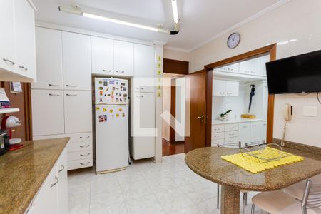 Apartamento para alugar com 130m², 3 quartos e 2 vagasCozinha