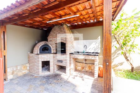 Apartamento para alugar com 130m², 3 quartos e 2 vagasÁrea comum - Churrasqueira