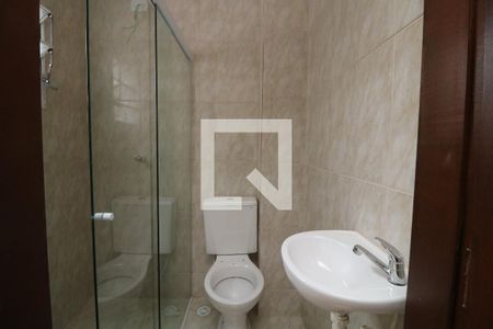 Banheiro da Suíte de casa de condomínio para alugar com 3 quartos, 111m² em Vila Formosa, São Paulo