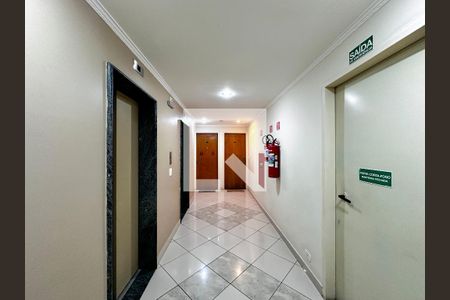 Apartamento à venda com 88m², 2 quartos e 2 vagasHall Apartamento