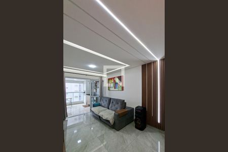 Sala de apartamento para alugar com 2 quartos, 80m² em Guilhermina, Praia Grande