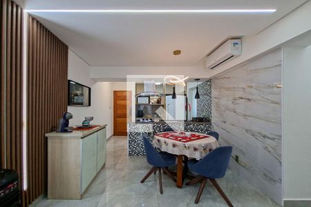 Sala de apartamento para alugar com 2 quartos, 80m² em Guilhermina, Praia Grande