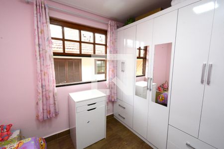 Casa de condomínio à venda com 130m², 4 quartos e 5 vagasQuarto 2