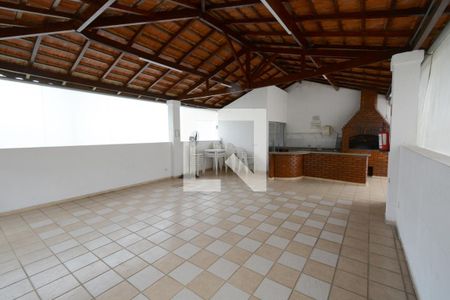 Casa de condomínio à venda com 130m², 4 quartos e 5 vagasÁrea comum - Salão de festas