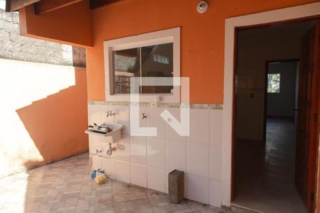 Casa para alugar com 100m², 2 quartos e 2 vagasÁrea de Serviço