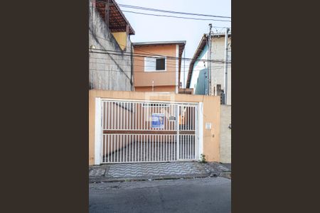 Casa para alugar com 100m², 2 quartos e 2 vagasFachada Casa