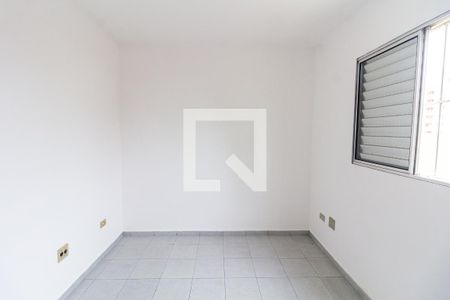 Quarto de apartamento para alugar com 3 quartos, 65m² em Vila Osasco, Osasco