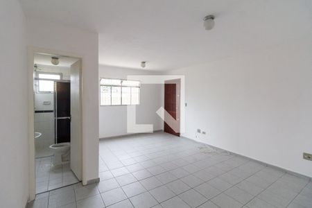Sala de apartamento para alugar com 3 quartos, 65m² em Vila Osasco, Osasco