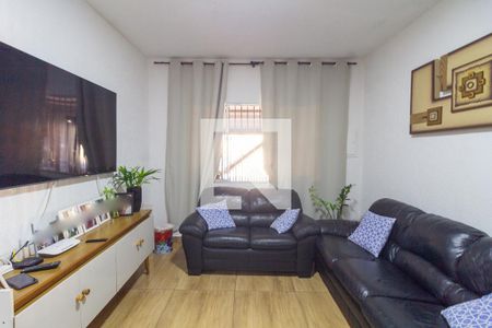 Sala de casa para alugar com 2 quartos, 80m² em Rochdale, Osasco