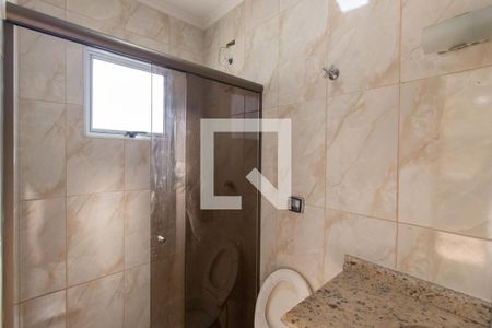 Casa à venda com 120m², 3 quartos e 2 vagas Casa à venda com 120m², 3 quartos e 2 vagasBanheiro da Suíte