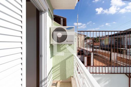 Casa à venda com 120m², 3 quartos e 2 vagas Casa à venda com 120m², 3 quartos e 2 vagasSacada