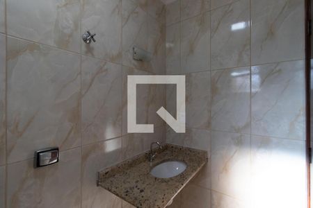 Casa à venda com 120m², 3 quartos e 2 vagas Casa à venda com 120m², 3 quartos e 2 vagasBanheiro da Suíte