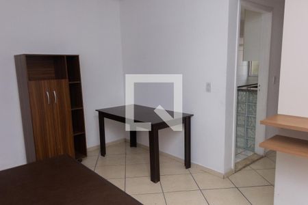 Sala de apartamento para alugar com 2 quartos, 50m² em Cangaíba, São Paulo