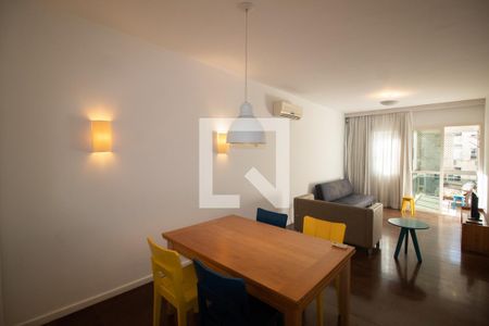 Sala de apartamento para alugar com 1 quarto, 90m² em Ipanema, Rio de Janeiro
