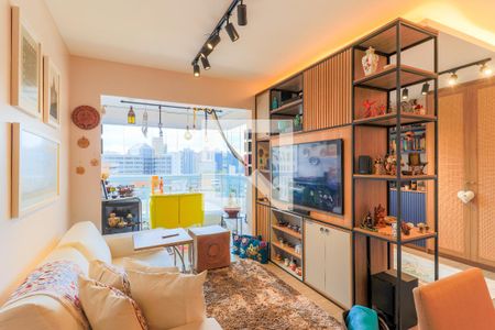Apartamento à venda com 72m², 2 quartos e 1 vagaSala de TV