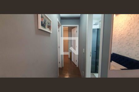 Corredor de apartamento à venda com 2 quartos, 62m² em Continental, Osasco
