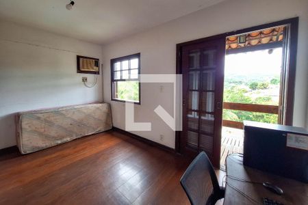 Quarto 1 de casa de condomínio para alugar com 5 quartos, 470m² em Badu, Niterói
