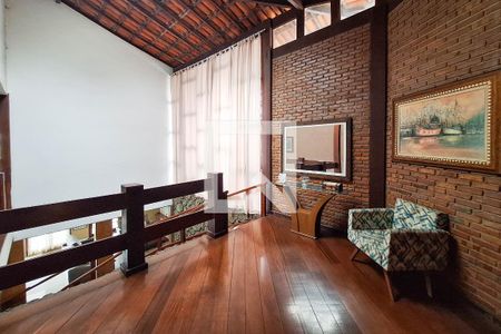 Hall de entrada de casa de condomínio para alugar com 5 quartos, 370m² em Badu, Niterói