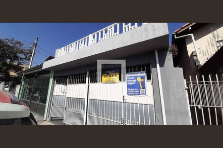 Casa à venda com 125m², 2 quartos e 2 vagasFachada