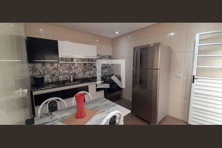 Casa à venda com 125m², 2 quartos e 2 vagasCozinha