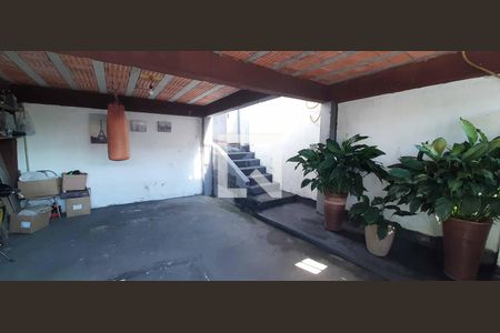 Casa à venda com 125m², 2 quartos e 2 vagasQuintal