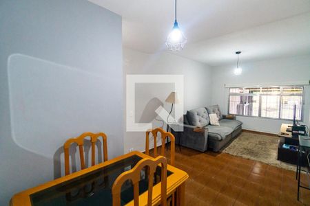 Sala de casa para alugar com 3 quartos, 145m² em Planalto Paulista, São Paulo