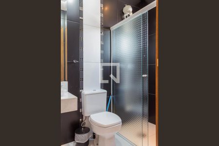 Casa à venda com 350m², 3 quartos e 5 vagasBanheiro da Suite 2