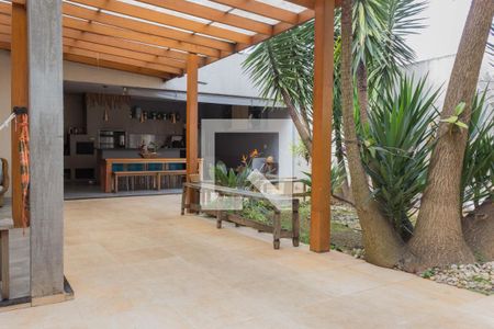 Casa à venda com 350m², 3 quartos e 5 vagasÁrea comum