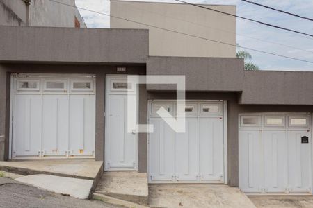Casa à venda com 350m², 3 quartos e 5 vagasFachada