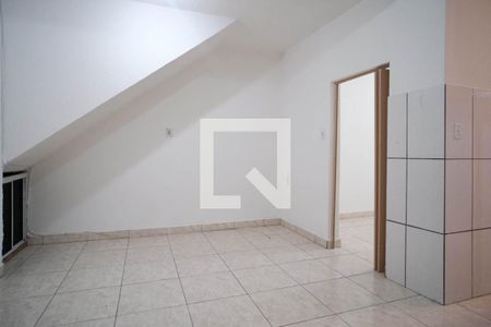 Sala de casa para alugar com 1 quarto, 55m² em Vila Guilhermina, São Paulo