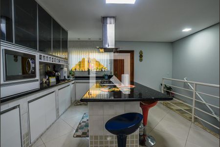 Casa à venda com 312m², 3 quartos e 4 vagasCozinha