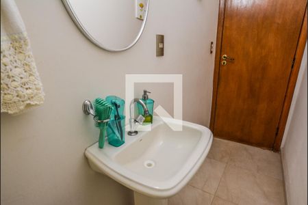 Lavabo de casa à venda com 3 quartos, 312m² em Parque São Vicente, Santo André