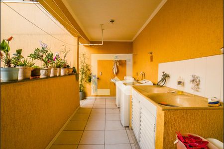 Casa à venda com 312m², 3 quartos e 4 vagasÁrea de Serviço