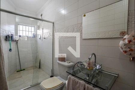 Casa à venda com 312m², 3 quartos e 4 vagasBanheiro da Suíte