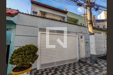 Casa à venda com 312m², 3 quartos e 4 vagasFachada