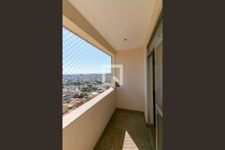 Varanda de apartamento para alugar com 3 quartos, 80m² em Jardim América, Belo Horizonte