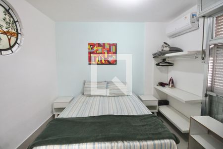 Quarto Suíte  de apartamento para alugar com 2 quartos, 54m² em Pitangueiras, Guarujá