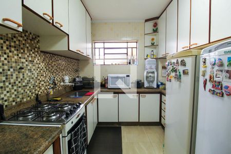 Casa à venda com 212m², 4 quartos e 4 vagasCozinha