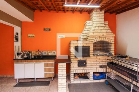 Casa à venda com 212m², 4 quartos e 4 vagasÁrea de serviço