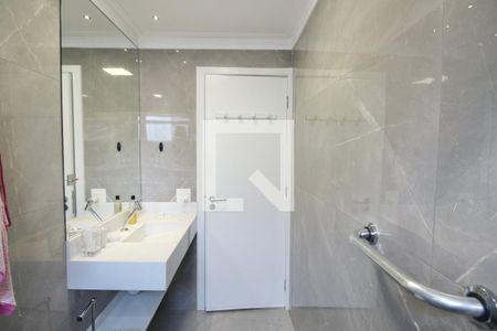 Apartamento para alugar com 167m², 4 quartos e 2 vagasBanheiro Suíte 4 