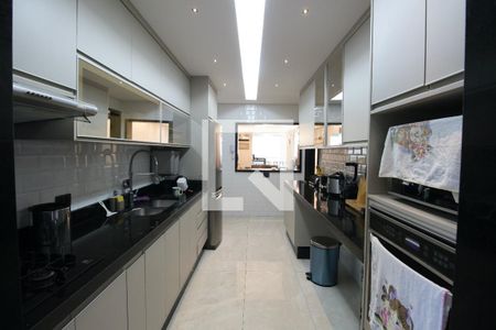 Apartamento para alugar com 167m², 4 quartos e 2 vagasCozinha