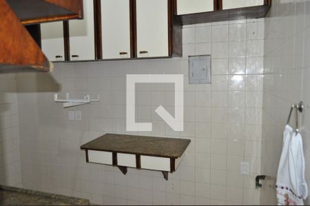Apartamento à venda com 139m², 4 quartos e 1 vagaCozinha