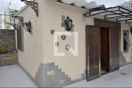 Apartamento à venda com 139m², 4 quartos e 1 vagavaranda