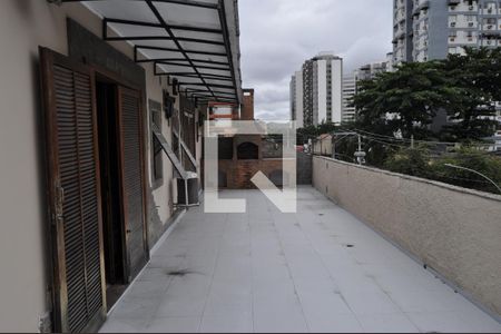 Apartamento à venda com 139m², 4 quartos e 1 vagavaranda
