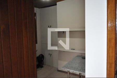 Apartamento à venda com 139m², 4 quartos e 1 vagaQuarto 2